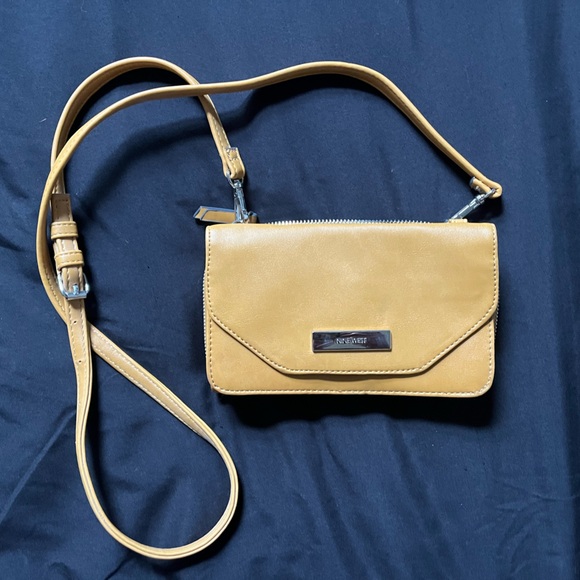 Nine West Crossbody Bag - Picture 1 of 6